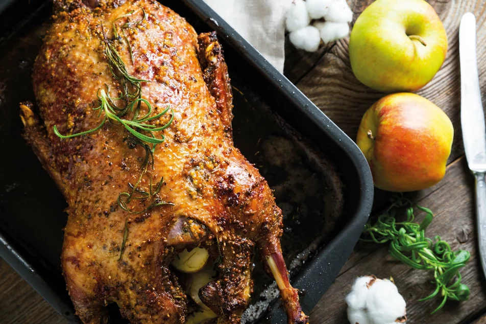 "Martini Gansl" beim Häuserl im Wald Dachsteinlauf